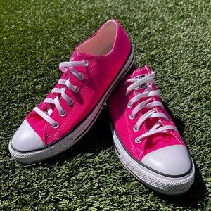 👟 Neon Hyper Pink Converse Chucks (worn twice) Men 8/ Women 10 - half price